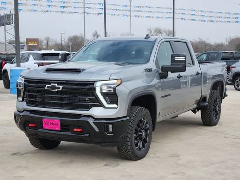 New 2026 Chevrolet Silverado 2500 LT w/ Trail Boss Package image 2