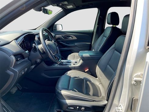 Used 2022 Chevrolet Traverse Premier w/ Redline Edition image 22