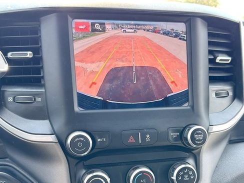 Used 2022 RAM 2500 Big Horn image 18