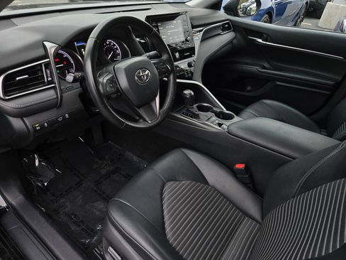 Certified 2022 Toyota Camry SE FWD image 8