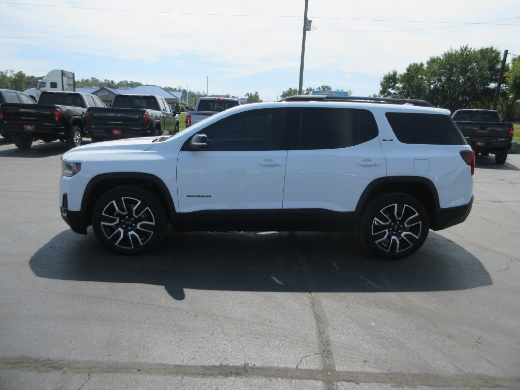 Used 2021 GMC Acadia SLE w/ Driver Convenience Package FWD image 9
