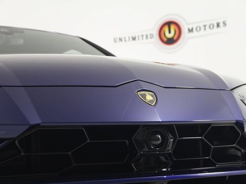 Used 2021 Lamborghini Urus image 27