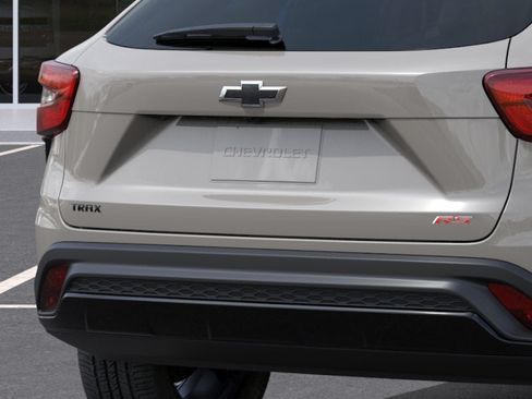New 2026 Chevrolet Trax RS FWD image 14