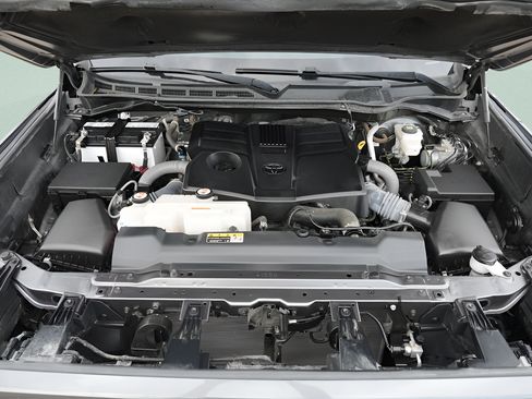 Used 2023 Toyota Tundra SR5 w/ SR5 Convenience Package AWD/4WD image 21