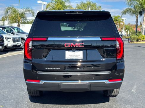 New 2026 GMC Yukon Elevation image 14