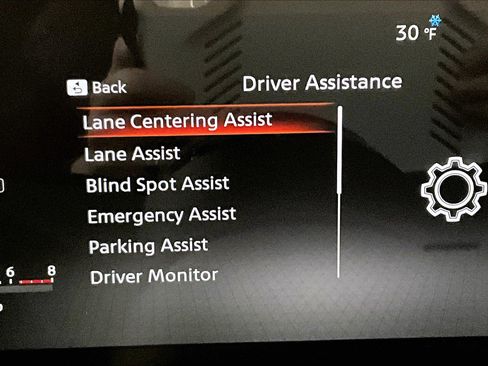 New 2025 Nissan Kicks SR w/ SR Premium Package image 83