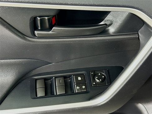 Certified 2020 Toyota RAV4 LE image 17