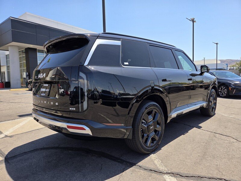 New 2027 Kia Telluride SX Prestige w/ Towing Package AWD/4WD image 3