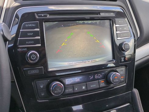 Used 2018 Nissan Maxima 3.5 SL FWD image 18