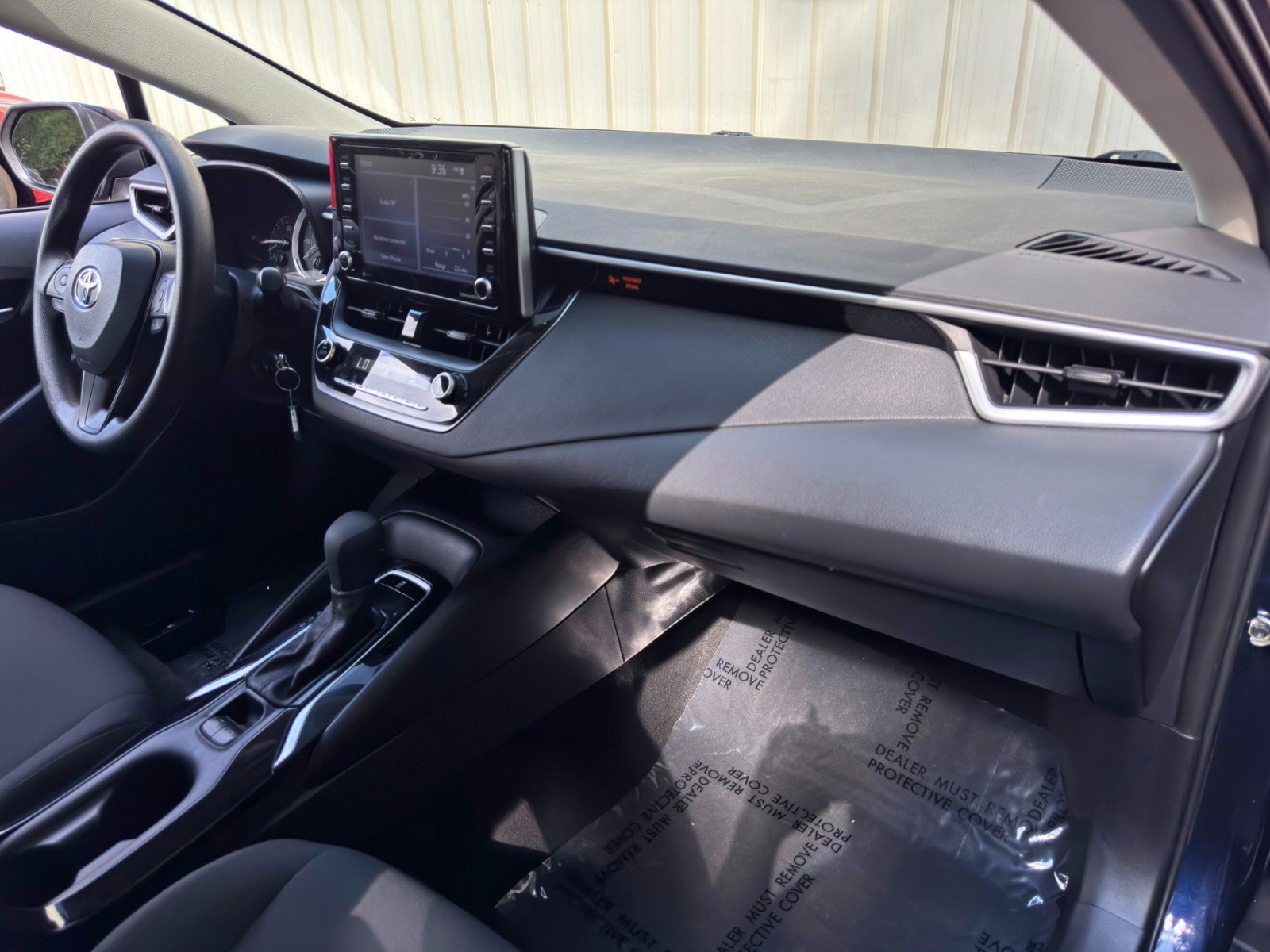 Used 2021 Toyota Corolla LE FWD image 13