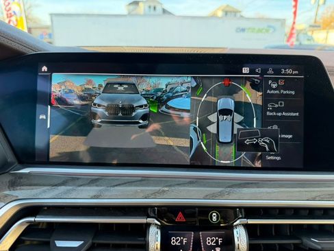 Used 2019 BMW X7 xDrive50i w/ Premium Package image 41