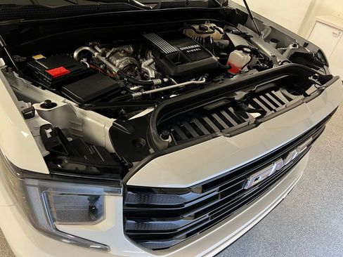 Used 2025 GMC Sierra 1500 Elevation w/ Elevation Premium Package image 71