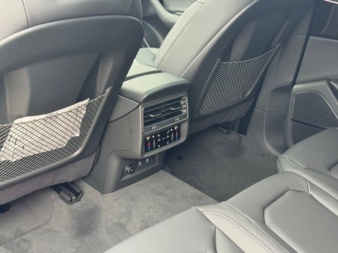 New 2026 Audi Q8 Premium Plus image 25