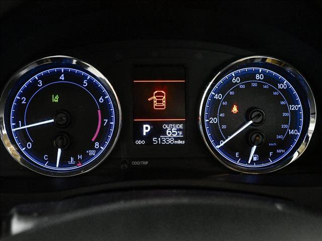 Used 2018 Toyota Corolla LE FWD image 11