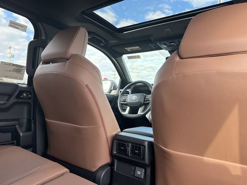 New 2026 Toyota 4Runner Limited image 11