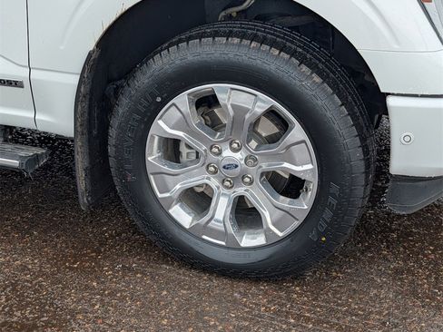 Certified 2021 Ford F150 Platinum w/ FX4 Off-Road Package image 7