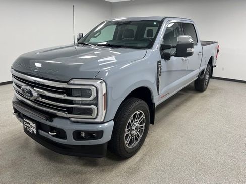 Used 2024 Ford F350 Limited w/ FX4 Off-Road Package AWD/4WD image 4