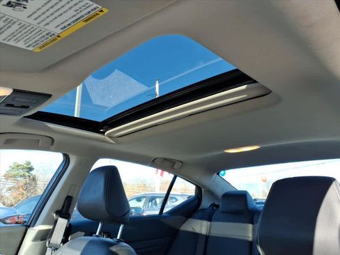 Certified 2024 Nissan Altima 2.5 SL image 18