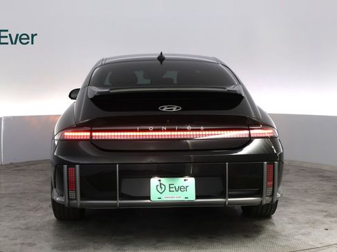 Used 2023 Hyundai Ioniq 6 Limited AWD/4WD image 15