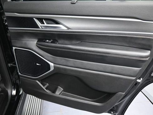 New 2026 Jeep Grand Wagoneer Limited AWD/4WD image 23