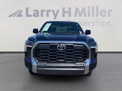 Certified 2025 Toyota Tundra SR5 w/ TRD Off-Road Package AWD/4WD image 8