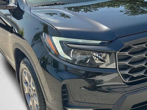 Used 2022 Honda Passport TrailSport image 27