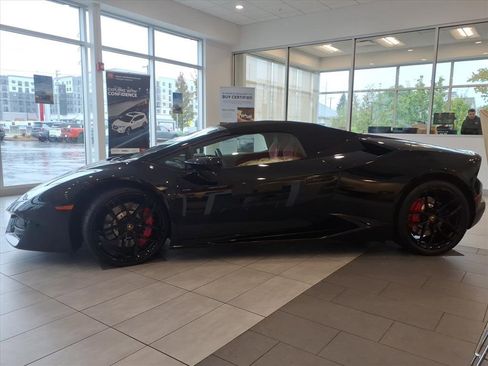 Used 2018 Lamborghini Huracan LP 580-2 image 6