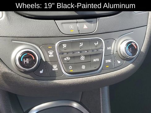 Used 2024 Chevrolet Malibu LT w/ Midnight Edition image 15