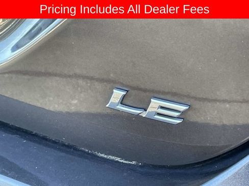 Used 2020 Toyota Camry LE FWD image 7