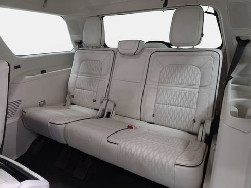 Used 2023 Lincoln Navigator Black Label image 37