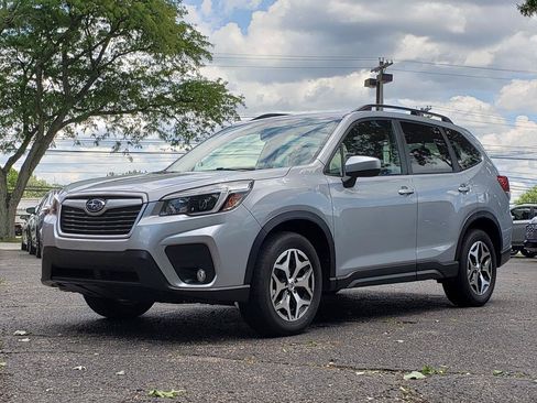 Used 2021 Subaru Forester Premium AWD/4WD image 1