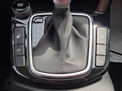 Used 2025 Kia Seltos EX w/ EX Sunroof Package FWD image 21