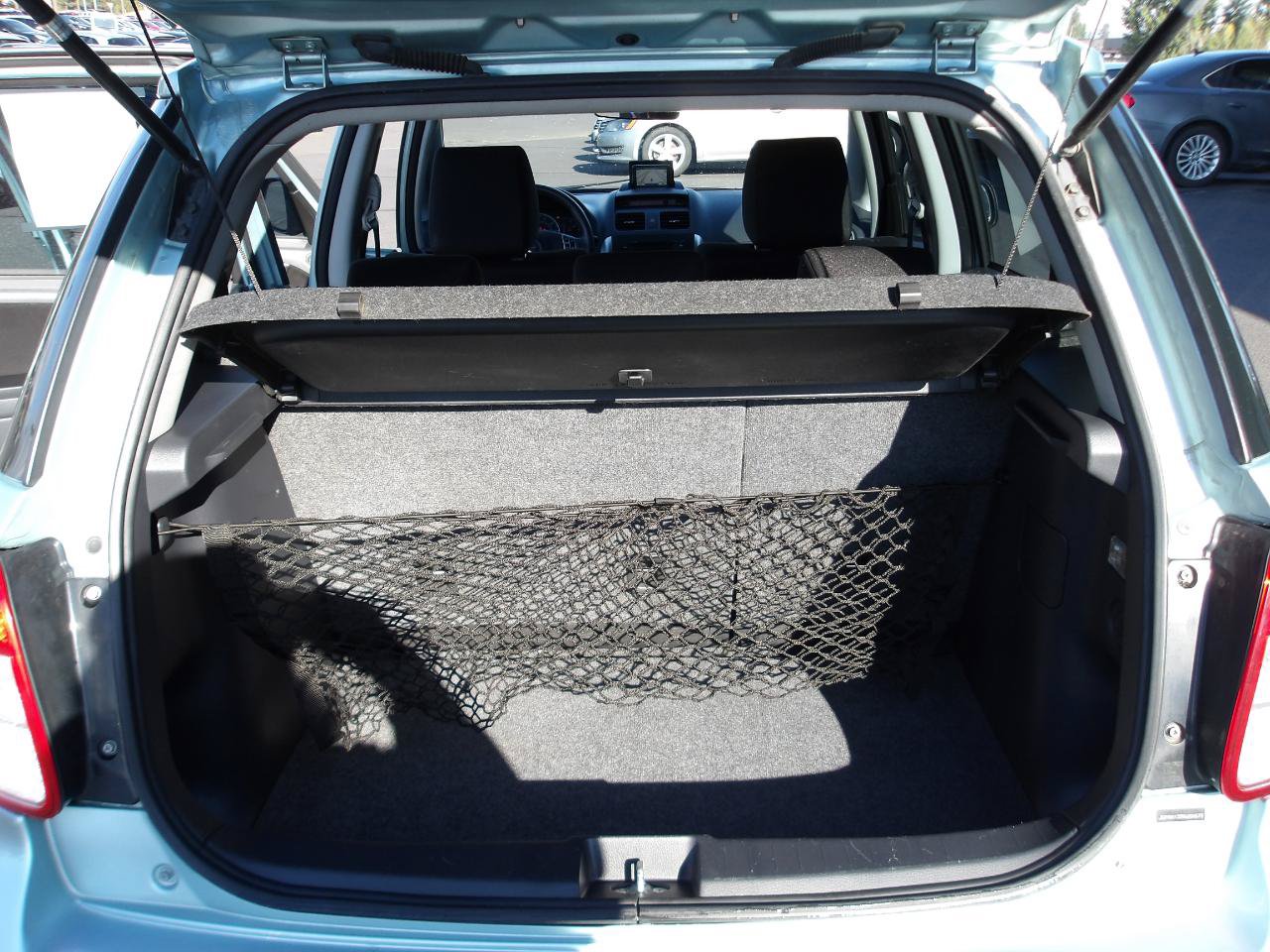 Used 2009 Suzuki SX4 AWD Hatchback image 11