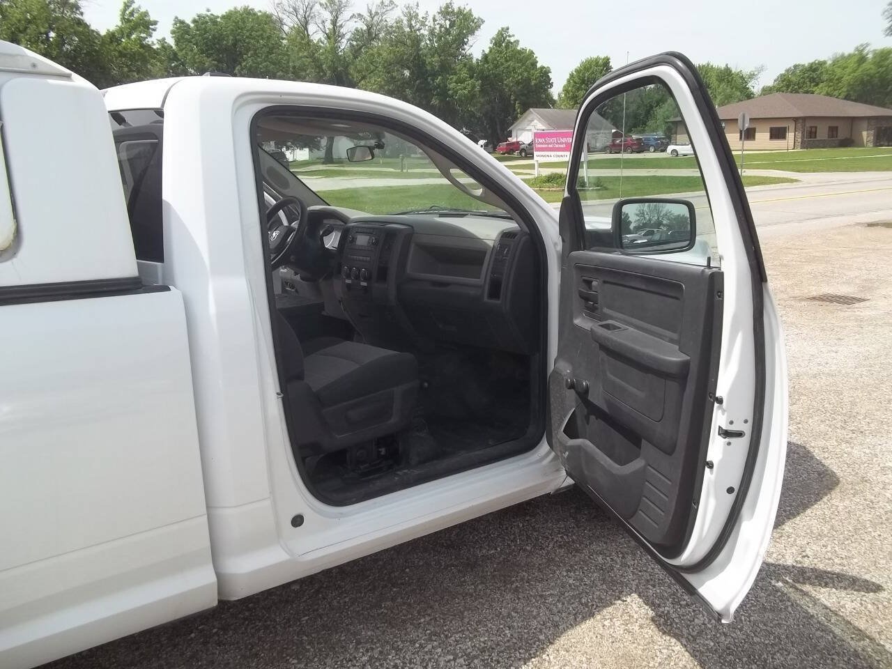Used 2011 RAM 2500 ST w/ ST Popular Equipment Group RWD image 14