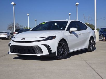 Used 2026 Toyota Camry SE w/ Multimedia Upgrade Package