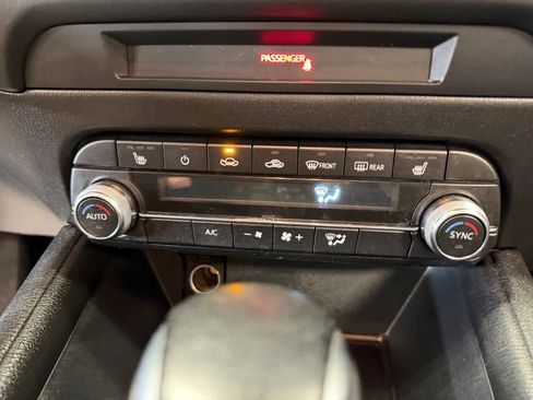 Used 2019 MAZDA CX-5 Touring image 23