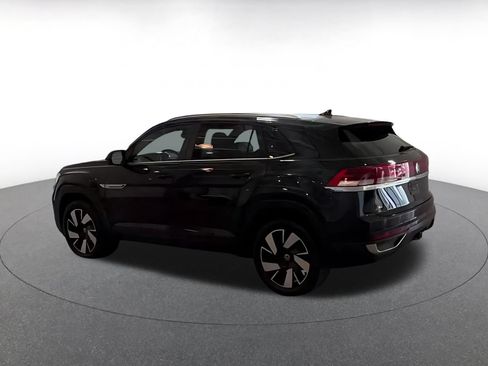 Used 2026 Volkswagen Atlas Cross Sport SE AWD/4WD image 9