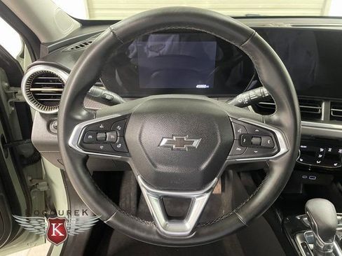 Used 2024 Chevrolet Trax ACTIV w/ Driver Confidence Package FWD image 15