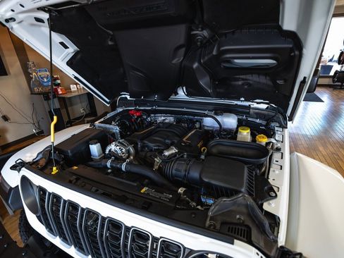 New 2025 Jeep Wrangler Unlimited Rubicon 392 image 16