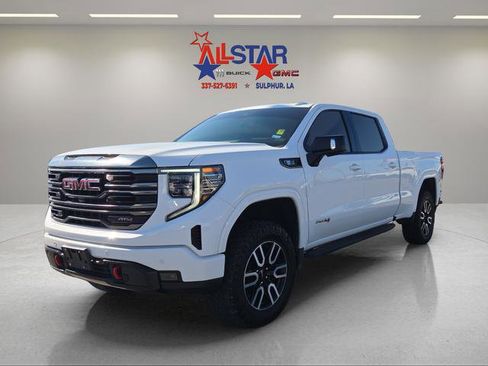 Used 2023 GMC Sierra 1500 AT4 w/ AT4 Premium Package image 3