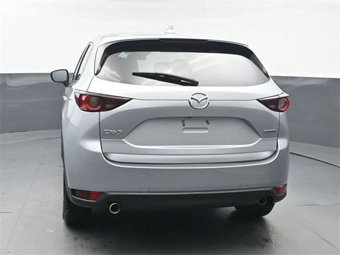 Used 2020 MAZDA CX-5 Touring image 4