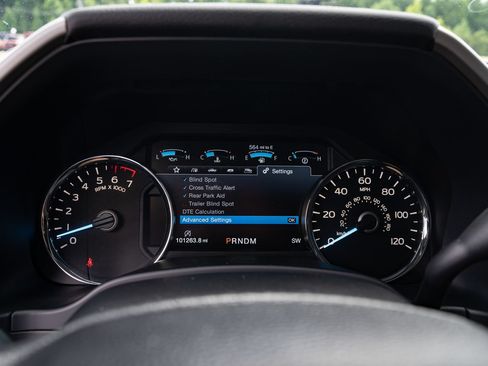 Used 2018 Ford F150 Lariat w/ Equipment Group 501A Mid AWD/4WD image 26