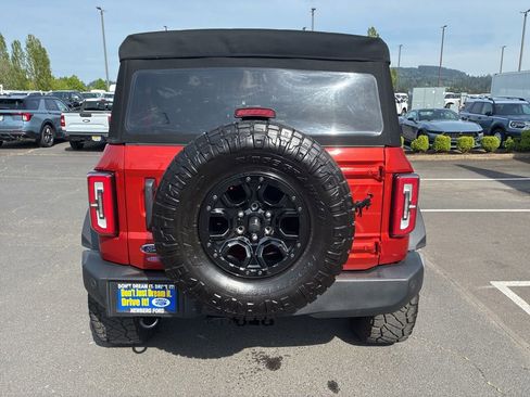 Used 2022 Ford Bronco Wildtrak AWD/4WD image 6