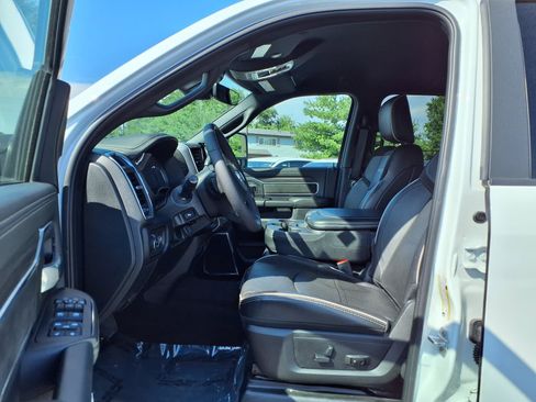 Used 2026 RAM 2500 Laramie AWD/4WD image 27