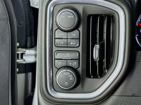 Used 2021 Chevrolet Silverado 1500 LT image 14