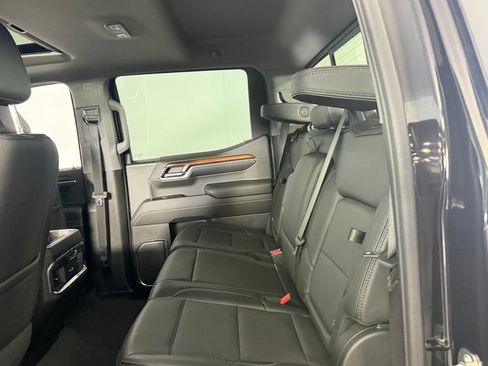 Used 2024 GMC Sierra 1500 Denali AWD/4WD image 27