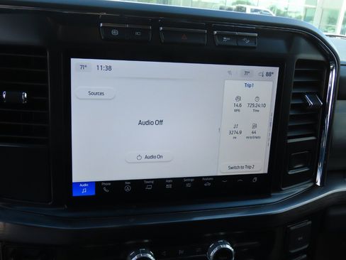 Used 2024 Ford F250 Lariat AWD/4WD image 30
