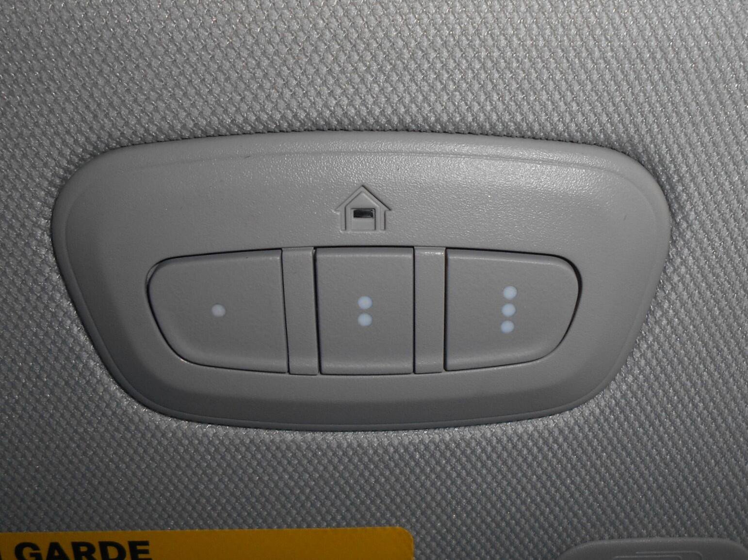 Certified 2023 Jeep Grand Cherokee L Limited AWD/4WD image 22