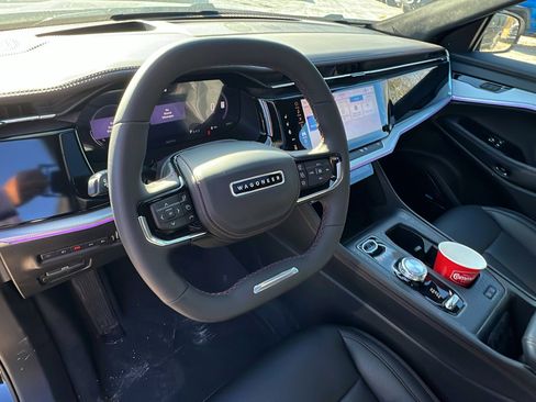 Used 2024 Jeep Wagoneer Launch Edition image 26