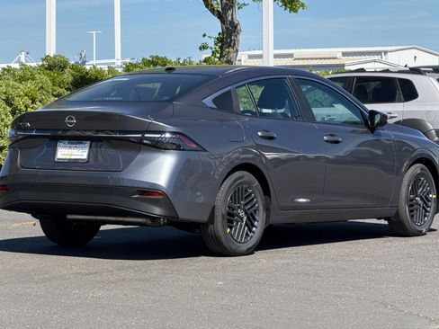 New 2026 Nissan Sentra SV image 4